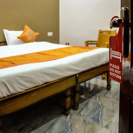 Oyo 7622 Varanasi Stays Luaran gambar