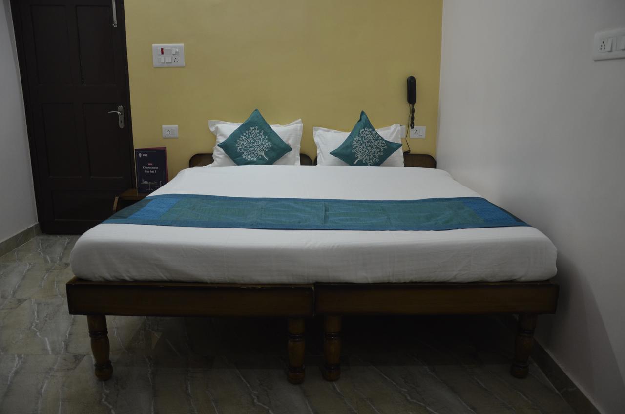 Oyo 7622 Varanasi Stays Luaran gambar